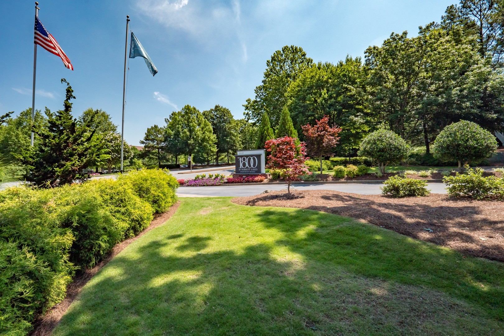 The 1800 at Barrett Lakes, Kennesaw - (see pics & AVAIL)