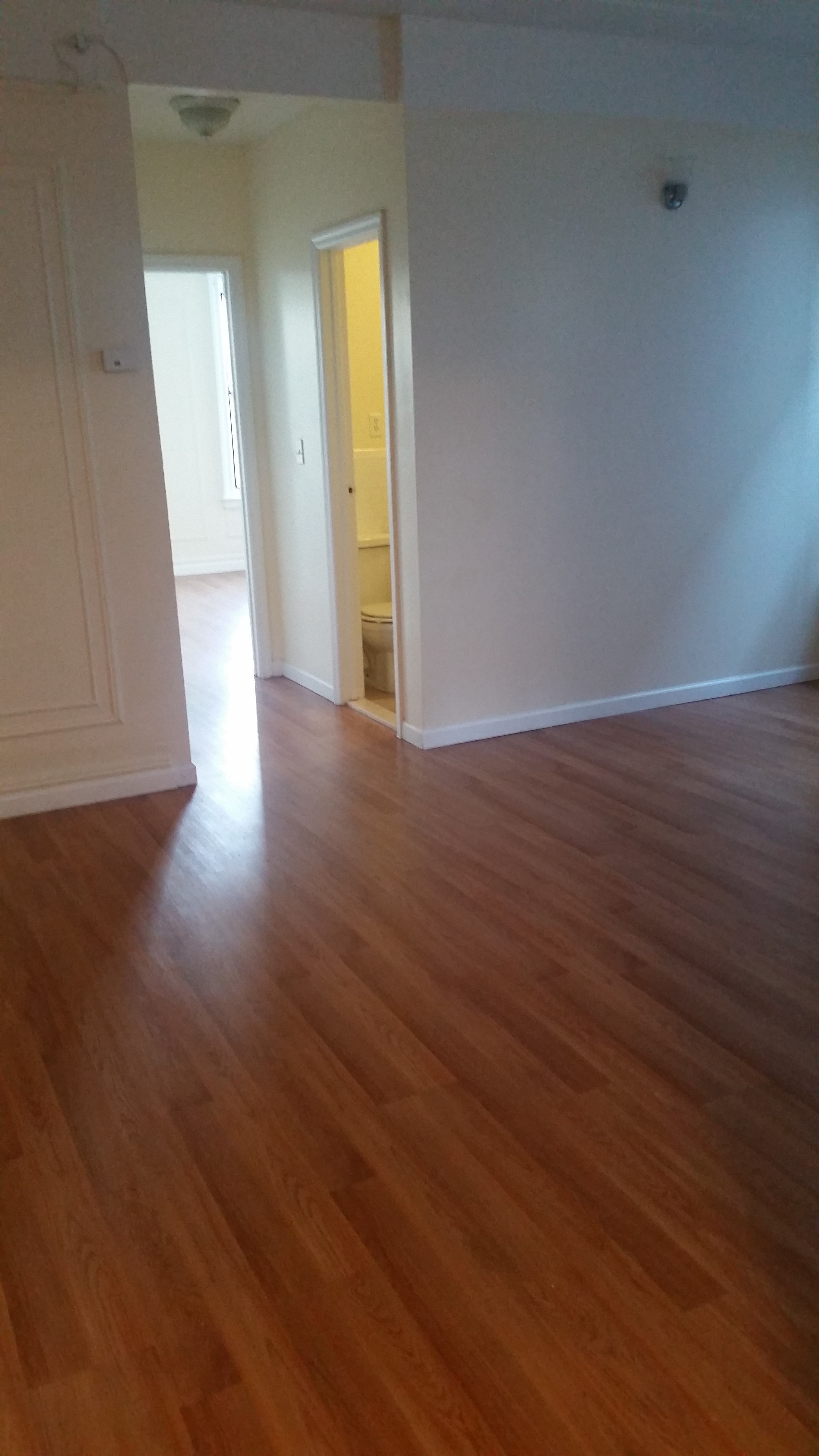 Knox Place 5J Bronx NY 1 Bedroom Apartment for Rent for