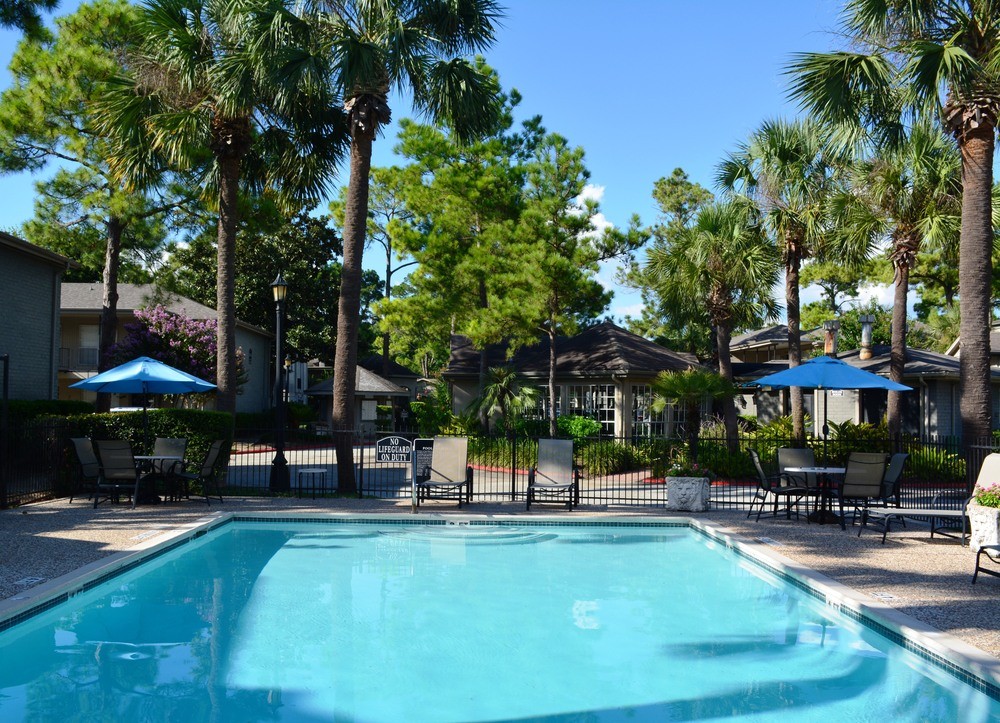 Abbey at Briargrove Park, Houston (see reviews, pics & AVAIL)