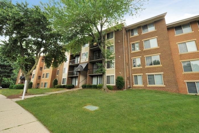 Chesapeake Glen Apartment Homes, Glen Burnie - (see pics & AVAIL)