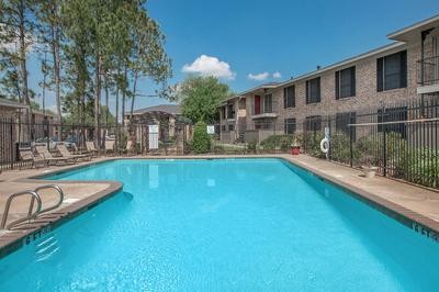 Clear Creek Landing, Houston - (see reviews, pics & AVAIL)