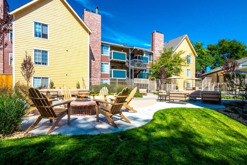 SkyView Apartment Homes, Westminster - (see pics & AVAIL)