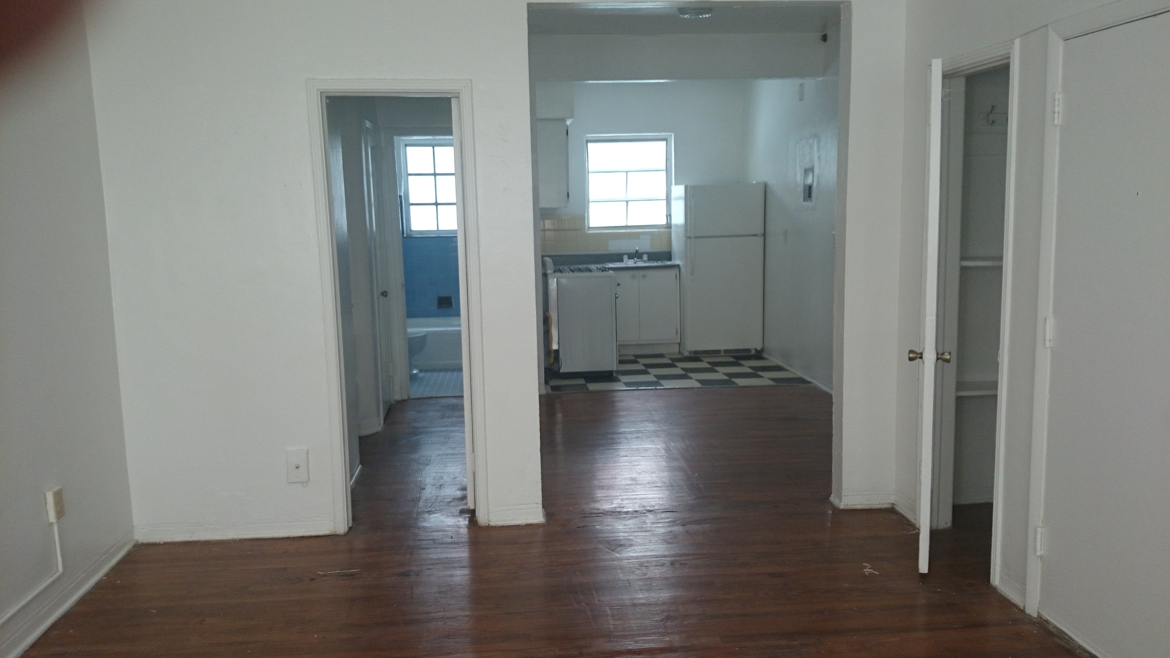 What's the cheapest rental available in Miami Beach, right now?