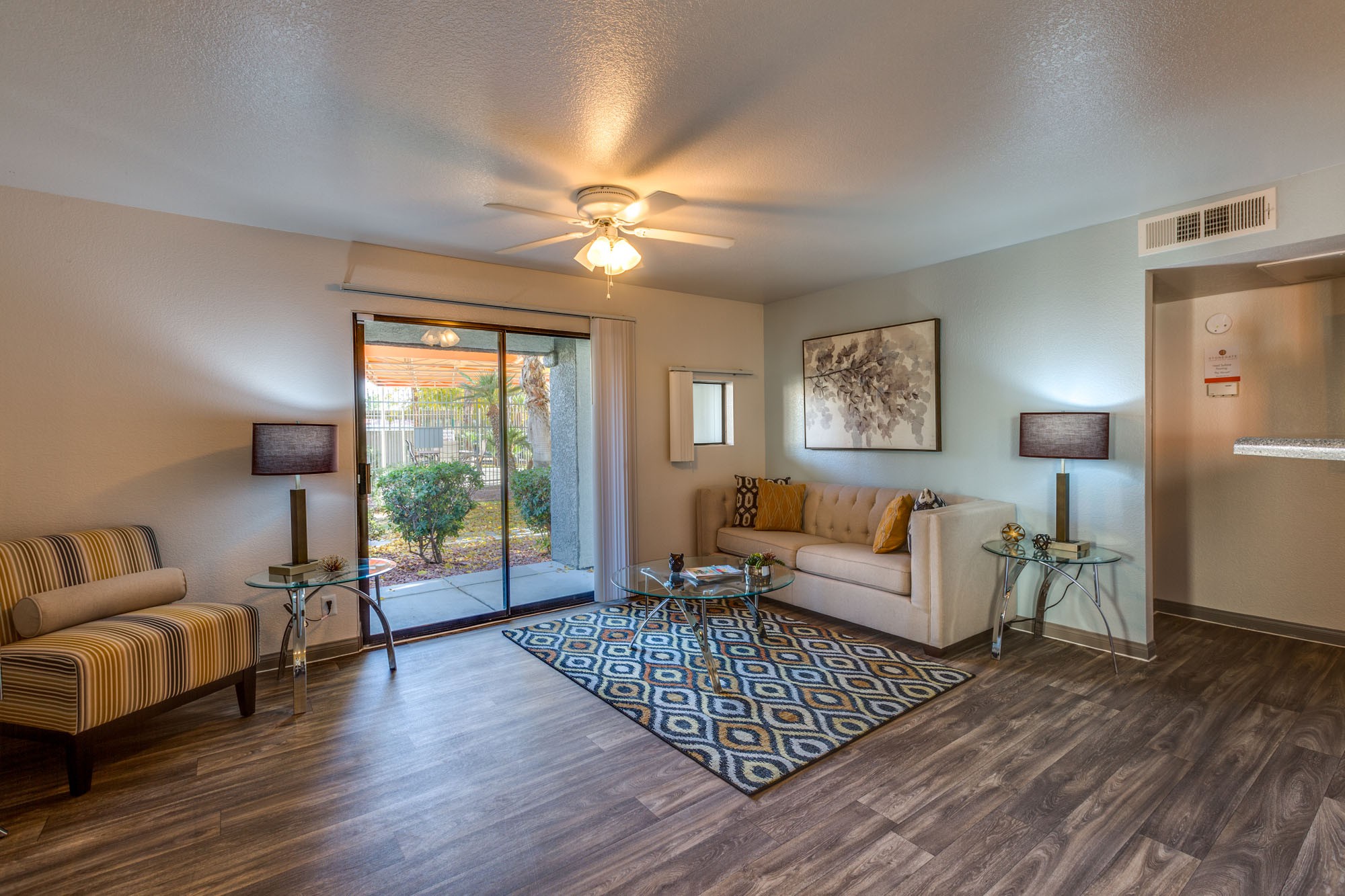 Stonegate Apartments, Las Vegas - (see reviews, pics & AVAIL)