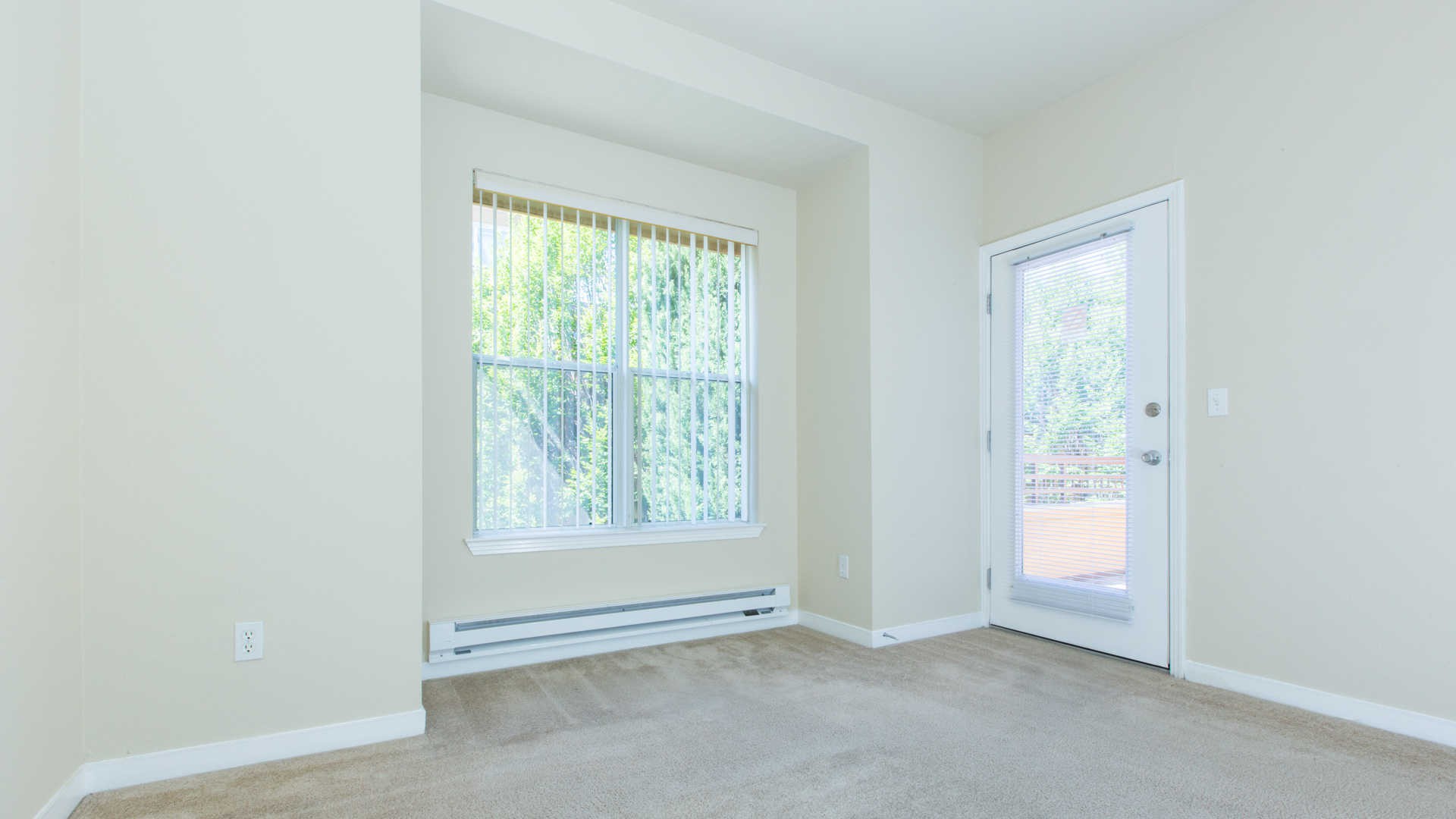 City Gate at Cupertino, Cupertino (see reviews, pics