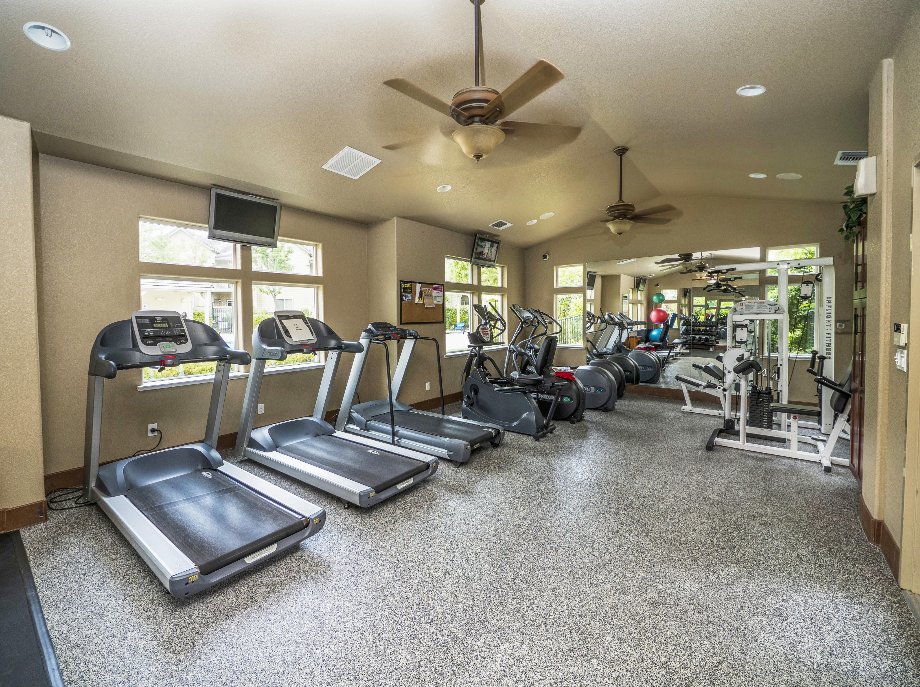 Rocklin Ranch Apartments, Rocklin - (see reviews, pics & AVAIL)